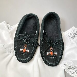 Vintage Beaded Thunderbird Moccasins Black Leather Sz 8